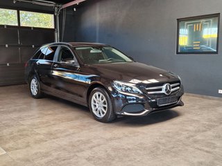 Mercedes-Benz C 180 exclusively buy used cars at Sindelfingen