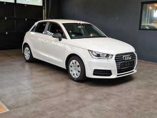Audi A1 Sportback 1,0TFSI*Navi*Klima*PDC* - bilder 6