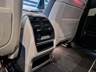 BMW X7 xDrive30d M Sport*7-Sitzer*Pano*Head Up* - bilder 15