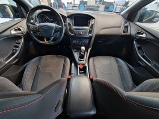 Ford Focus ST-Line 1,5EcoBoost*CARPLAY*PARK-PILOT* - bilder 5