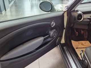 MINI Cooper D Clubman 1,6Ltr.*Harman-Kardon*Klimaauto - bilder 2