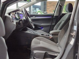 Volkswagen Golf VIII Life 1.0eTSI*Kamera*CarPlay*ACC* - photo 1