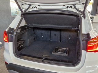 BMW X1 sDrive18d *Automatik*Kamera*Navi*AHK*LED* - photo 7