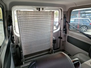 Volkswagen Crafter Kombi 35 mittel L2H1*Behindert*9S - bilder 6