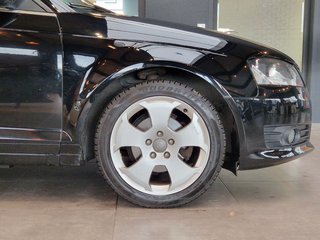Audi A3 Cabriolet 1,6Ltr. Attraction*PDC*SHZ*Klima* - bilder 5