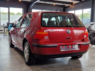 Volkswagen Golf 1.4 Trendline*1.Hand*TÜV*Schiebedach* - bilder 8