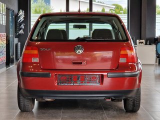 Volkswagen Golf 1.4 Trendline*1.Hand*TÜV*Schiebedach* - bilder 9