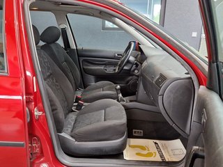 Volkswagen Golf 1.4 Trendline*1.Hand*TÜV*Schiebedach* - bilder 7