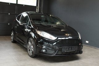 Ford Fiesta ST 1.6*Recaro*PDC*SHZ*Klima*Temp*2H - photo 1
