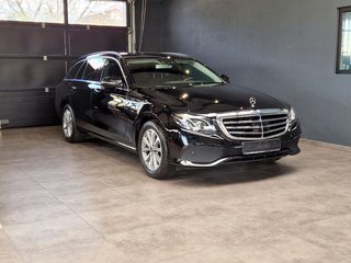 Mercedes-Benz E 200 T*4Matic*9G*1.Hand*Comand*LED - foto 1