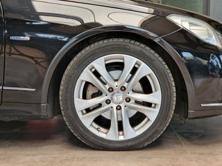 Mercedes-Benz E 220d Coupe BlueEfficiency Elegance*AHK*NAVI - foto 9