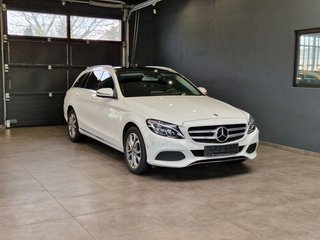 Mercedes-Benz C 400 4Matic T*360°*Comand*Pano*AHK - bilder 1