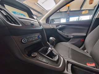 Ford Focus Turnier Trend 1,0EcoBoost*FACELIFT*KLIMA* - photo 1