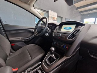 Ford Focus Turnier Trend 1,0EcoBoost*FACELIFT*KLIMA* - photo 3