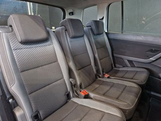 Volkswagen Touran Active 1.5TSI*7-Sitzer*CarPlay*ACC*Navi* - bilder 13