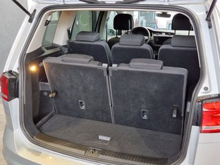 Volkswagen Touran Active 1.5TSI*7-Sitzer*CarPlay*ACC*Navi* - bilder 9