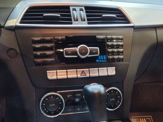 Mercedes-Benz C 200 T CGI BlueEfficiency*18"AMG-ALU*NAVI*TEMP - photo 4