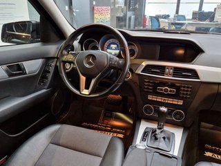 Mercedes-Benz C 200 T CGI BlueEfficiency*18"AMG-ALU*NAVI*TEMP - photo 9
