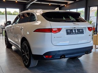 Jaguar F-Pace 25d Prestige AWD*CarPlay*Navi*Kamera - bilder 9