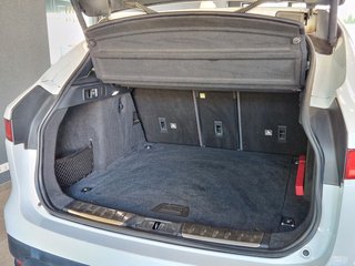 Jaguar F-Pace 25d Prestige AWD*CarPlay*Navi*Kamera - bilder 2