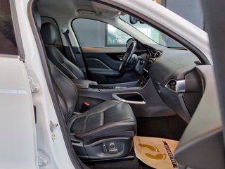 Jaguar F-Pace 25d Prestige AWD*CarPlay*Navi*Kamera - bilder 12