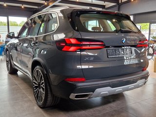 BMW X5 xDrive40i Shadow Line*Widescreen*Memory* - bilder 9