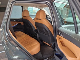 BMW X5 xDrive40i Shadow Line*Widescreen*Memory* - bilder 18