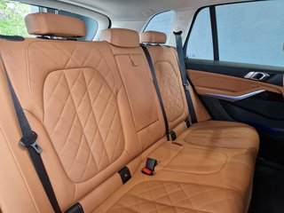 BMW X5 xDrive40i Shadow Line*Widescreen*Memory* - bilder 19