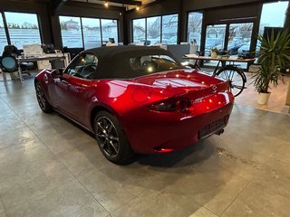 Mazda MX-5 *Leder*Bose*1. Hand* #- nur 5.491 km - # - bilder 7
