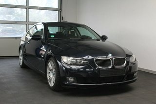 BMW 325i Coupe *Kette neu*Navi*BiXenon*Leder*PDC - bilder 1