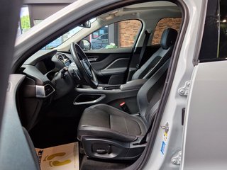 Jaguar F-Pace Black Pack R-Sport 25d AWD*Pano*Meridian* - bilder 7