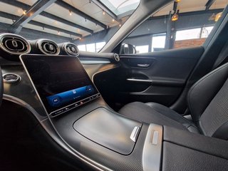 Mercedes-Benz C 220 d*Avantgarde*Night Paket*LED*Kamera*AHK - photo 1