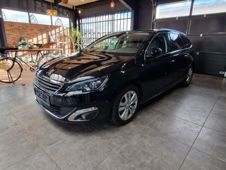Peugeot 308 SW Allure 1.6Blue-HDI*Pano*Navi*Klimaauto* - foto 6