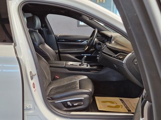 BMW 750Ld xDrive M Sport*Laser*Head Up*360°Kamera* - bilder 12