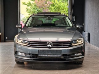 Volkswagen Passat Variant Comfortline 2,0TDI*PANO*MASSAGE* - foto 2