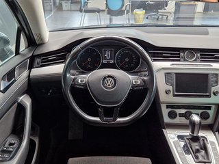 Volkswagen Passat Variant Comfortline 2,0TDI*PANO*MASSAGE* - foto 6