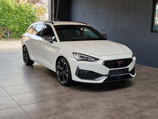 Cupra Leon Sportstourer VZ e-Hybrid - photo 4