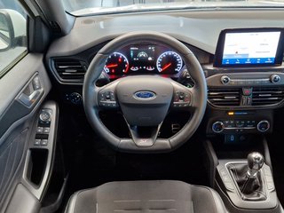 Ford Focus Turnier ST 320PS*KAMERA*AHK*CARPLAY*NAVI - foto 5