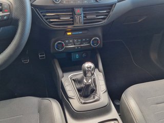 Ford Focus Turnier ST 320PS*KAMERA*AHK*CARPLAY*NAVI - foto 12