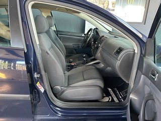 Volkswagen Golf V 1.4*1.Hand*AHK*Klima*TÜV bis 02/2028 - photo 8