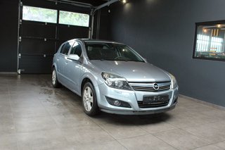 Opel Astra H 1.6 Innovation*AHK*Temp*Klima*2H*8Fach - photo 1