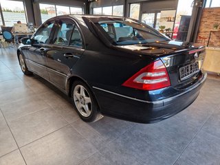 Mercedes-Benz C 230 Lim.*Avantgarde*Klima'Bi-Xenon* - bilder 6