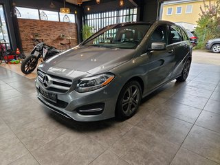 Mercedes-Benz B250 4Matic Facelift*Pano*Navi*Memory*Klimaauto* - bilder 3