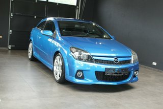 Opel Astra H 2.0 GTC OPC *BiXenon*18"*Recaro*Navi*PDC - photo 1