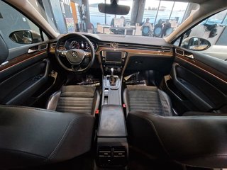 Volkswagen Passat Variant Highline 1.8TSI*Pano*Keyless Go* - photo 6