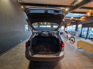 Volkswagen Passat Variant Highline 1.8TSI*Pano*Keyless Go* - photo 5