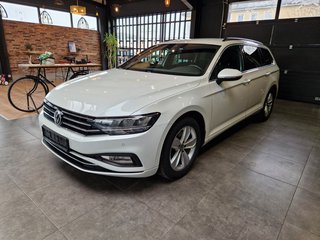 Volkswagen Passat Variant 2.0TDI*200PS*Kamera*AHK*ACC - photo 2