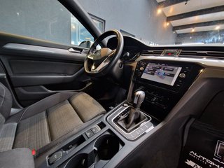 Volkswagen Passat Variant 2.0TDI*200PS*Kamera*AHK*ACC - photo 3