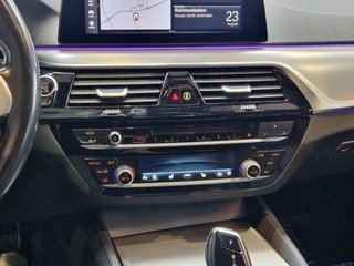 BMW 540d xDrive Touring M Sport*HUD*Pano*h&k*ACC* - bilder 12