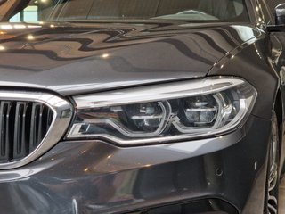 BMW 540d xDrive Touring M Sport*HUD*Pano*h&k*ACC* - bilder 8